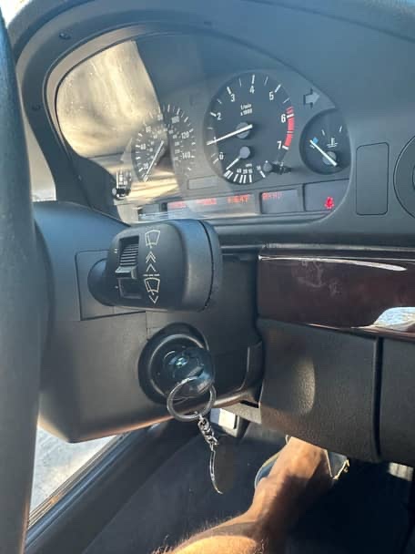 2003 BMW 540i Sedan - Image 10