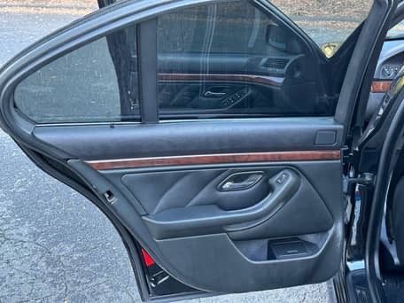 2003 BMW 540i Sedan - Image 14